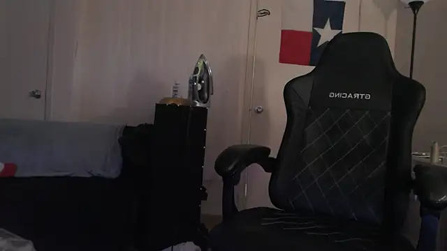 TypicalDepot5 webcam