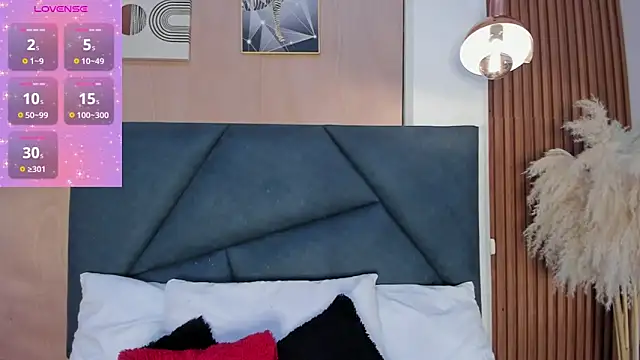 Victoria_Rosee webcam