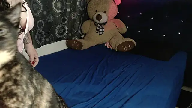 ANGELIQUE_KLANE webcam