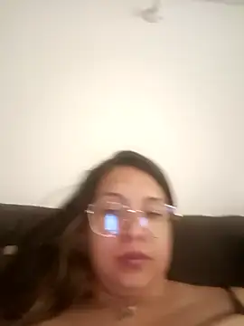 ISABELLA-24_ Stripchat cam model