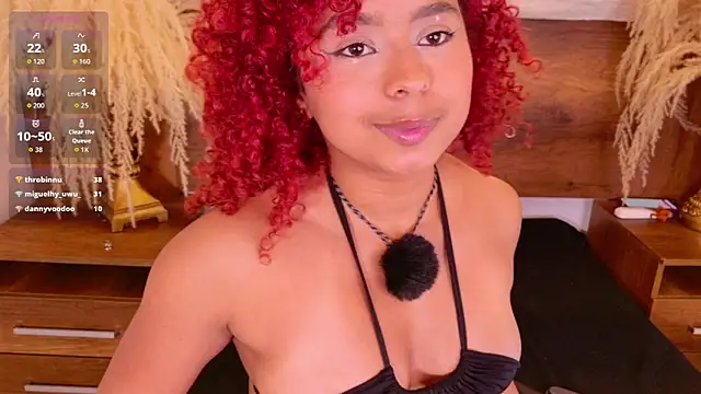 lara_curly - Live Cam