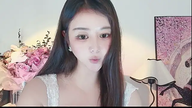 Moon-999 Stripchat cam model