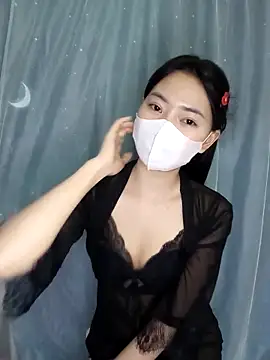Xiangchuu Stripchat cam model
