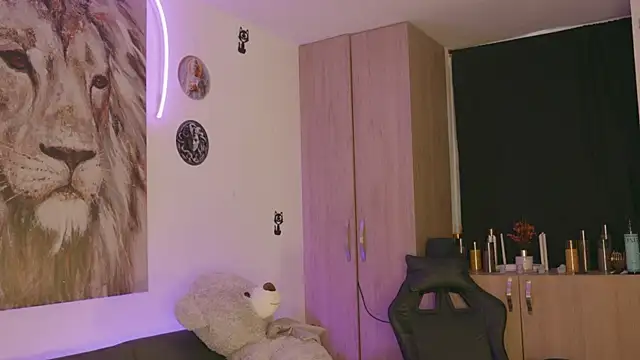 Maryann_jones webcam