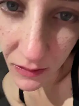 Kamorana live sex cam