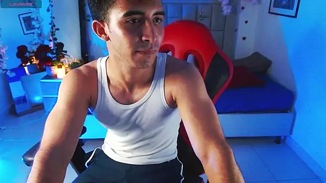 caius_fox - Caius_fox's free webcam - UK Sex Cams