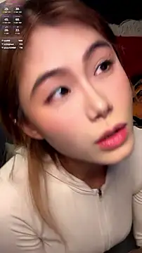 美女Cici250808在线直播