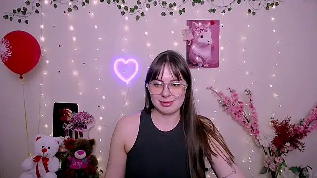 Amanda_Bright_ Stripchat cam model