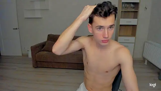 Max_foks_ live sex cam