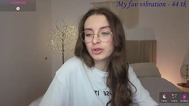 Real_cutie1 webcam