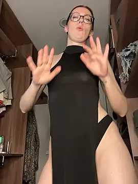 RussianGirls_'s room