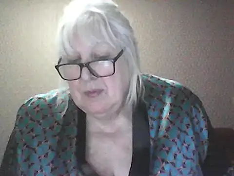 alexia64231 - Alexia64231's free webcam - UK Sex Cams