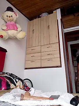 friendly_2024 - Friendly_2024's free webcam - UK Sex Cams