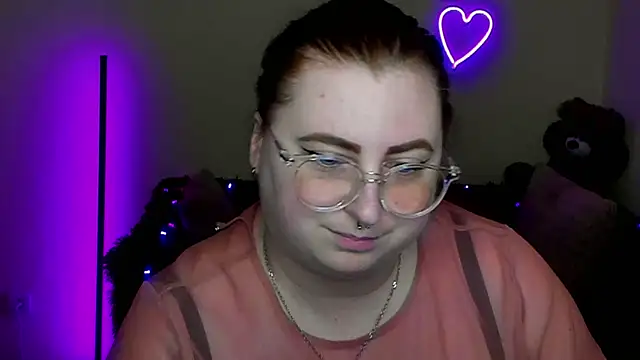 Alicia_love00 webcam