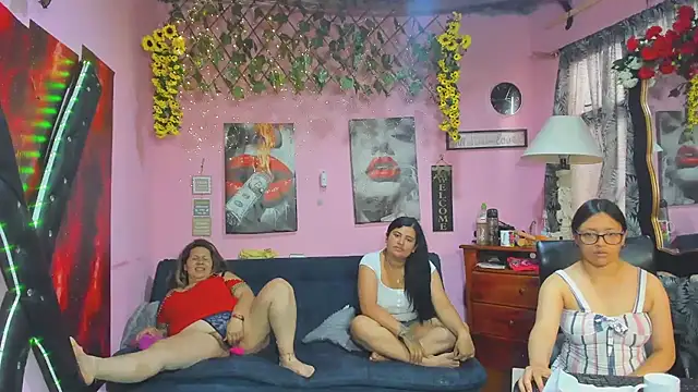 lesbiancuple webcam