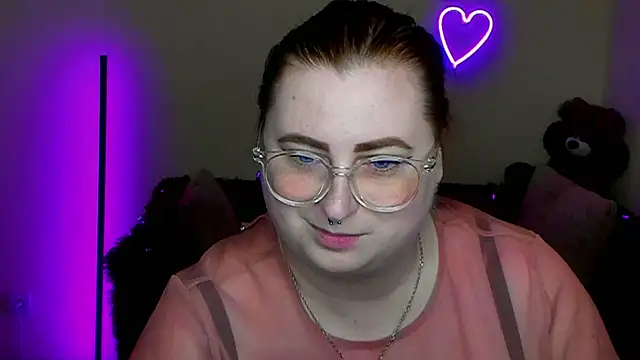 Alicia_love00 webcam