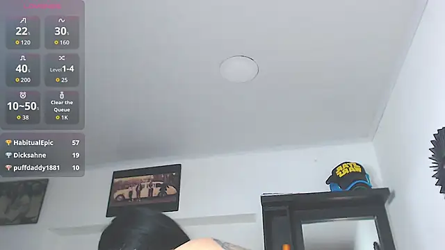 Vicky_hotmilf webcam