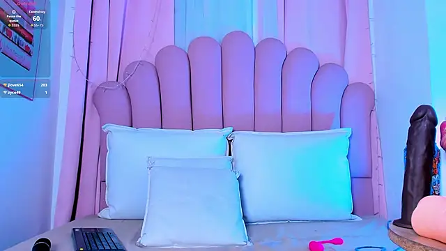 nicolemadrird - NicoleMadrird's free webcam - UK Sex Cams