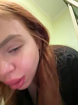 RedheadQueen_ webcam