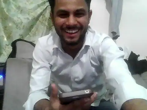 urdreamman (M young) - I have to pay my college fee