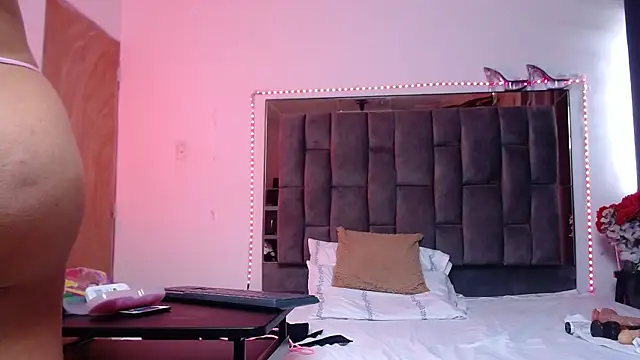 Preview of salmma_milf