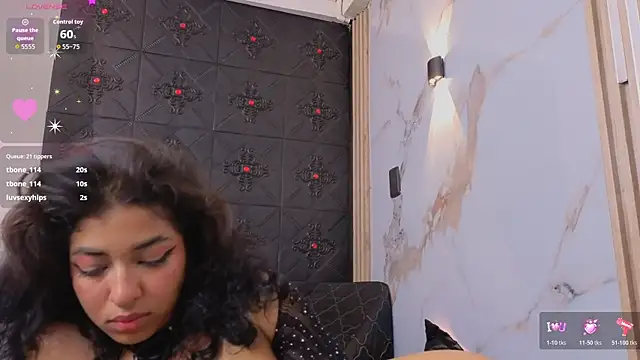 Aron_and_molly webcam