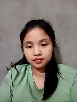 Pretty-haert Stripchat cam model