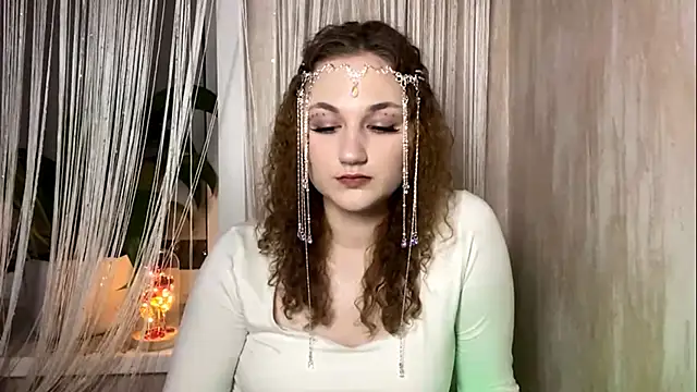 SophieNiktashu - Live Cam