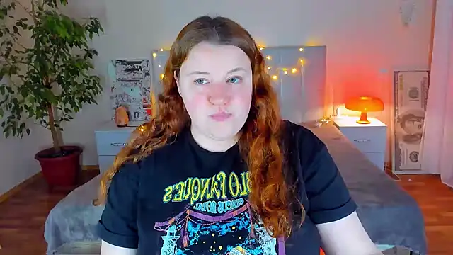 PolinaSalvatore Stripchat cam model