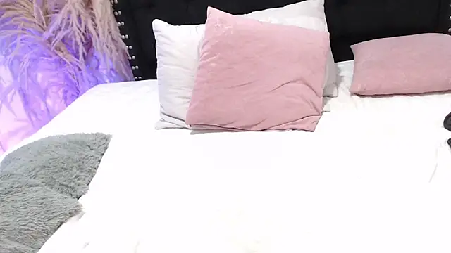 Alhana-miller webcam