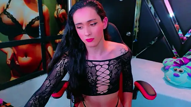 Ivony_Giselle webcam