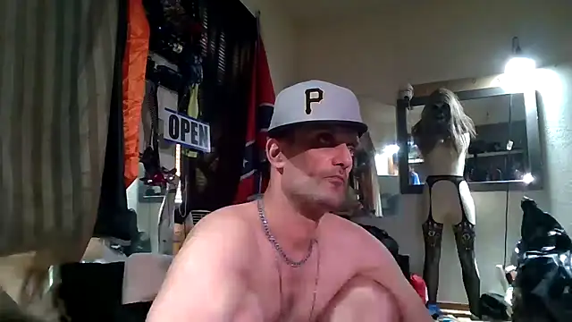 slinginbigd - SlinginbigD's free webcam - UK Sex Cams