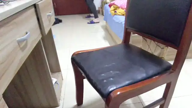 huzi518 - Huzi518's free webcam - UK Sex Cams