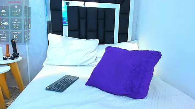 elian_7 (M twink) - DILDO + CONTROL LUSH X 3 MIN