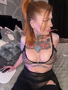 krysstal003 (Ask my age) - Spank and oil ass+vid last tipper