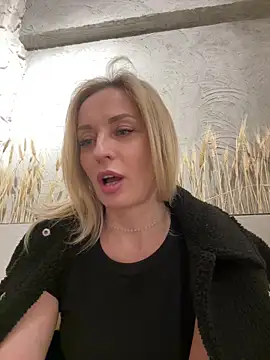 VikaBunny1 - Live Cam