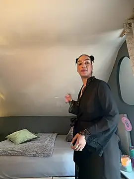 Saskia_xx - Live Cam