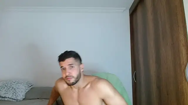 Noah_jhonsonn webcam