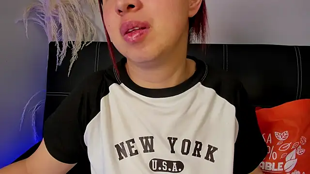 madelaine_blosson webcam