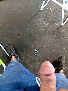 bemmagrinho36 (Ask my age) - #blondes #brazilian #daddies #flashing #masturbation #mobile #outdoor #portuguese-speaking #skinny #small-audience #straight #white