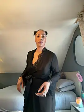 Webcam Model (Saskia_xx)  is live.Free join now!