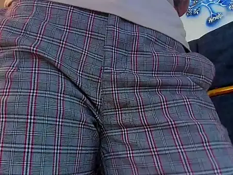 fulfill_fantasies1 - Fulfill_fantasies1's free webcam - UK Sex Cams