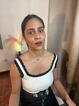 alisaa_jhons1 webcam