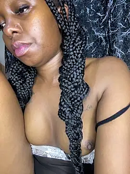 sexy_barb2 (Ask my age) - squirtzzz in dogggy