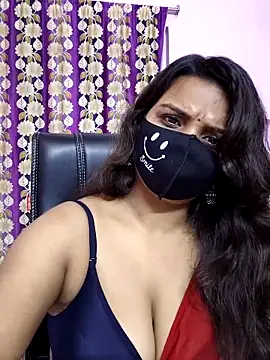 Webcam Model ()  is live.Free join now!