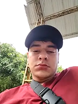 attractive-sexx - Attractive-sexx's free webcam - UK Sex Cams