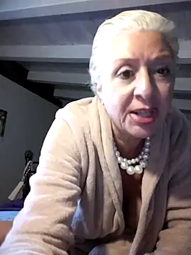 divinaerotica - Live Cam