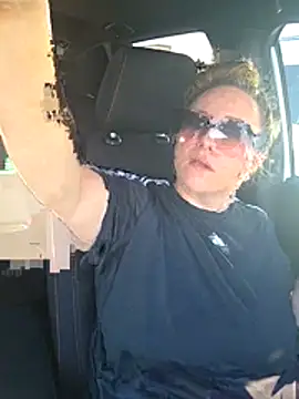 julimonroe - Live Cam