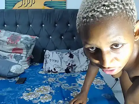 BootySoYummyX webcam