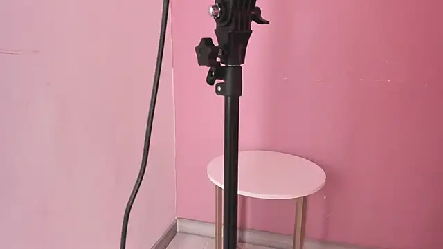 victorialasse - VictoriaLasse's free webcam - UK Sex Cams